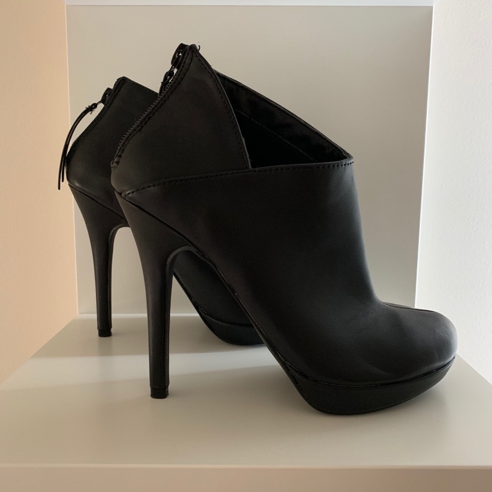 Cute Black booties